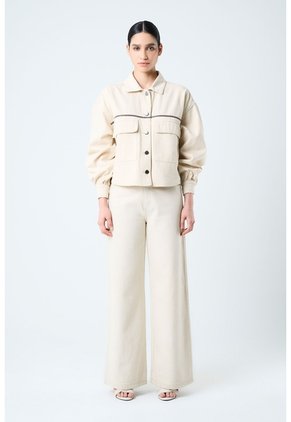 Chaqueta Ocaso Para Mujer Oversized Chaqueta Ocaso Para Mujer Oversized Crema XXL VÉLEZ