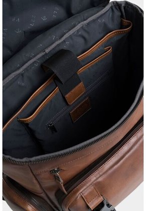 Morral Archaeology 2.0 De Cuero Para Hombre Bolsillos Laterales Morral Archaeology 2.0 De Cuero Para Hombre Bolsillos Laterales Miel Vélez