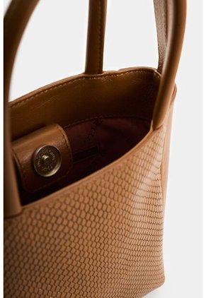 Bandolera De Cuero Para Mujer Cala Bandolera De Cuero Para Mujer Cala Miel VÉLEZ