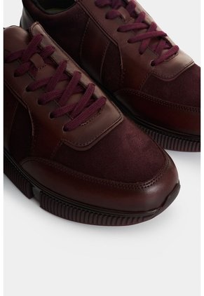 Tenis En Cuero Para Hombre Halo 2 Tenis En Cuero Para Hombre Halo 2 Vinotinto 44 VÉLEZ