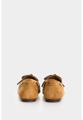 Mocasines De Cuero Gamuzado Para Mujer Gem Mocasines De Cuero Gamuzado Para Mujer Gem Miel 35 VÉLEZ