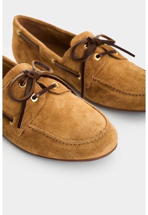 Mocasines De Cuero Gamuzado Para Mujer Gem Mocasines De Cuero Gamuzado Para Mujer Gem Miel 35 VÉLEZ
