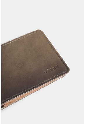 Porta Billetes Helios De Cuero Para Hombre Silueta Minimalista Porta Billetes Helios De Cuero Para Hombre Silueta Minimalista Verde Oliva VÉLEZ