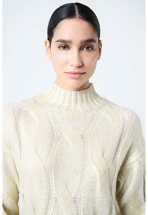 Sweater Rock En Tejido Rectilíneo Para Mujer Efecto Metalizado Sweater Rock En Tejido Rectilíneo Para Mujer Efecto Metalizado Dorado M VÉLEZ