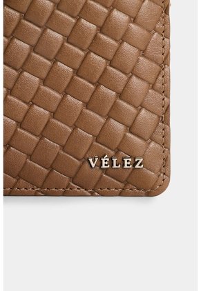 Billetera En Cuero Para Mujer Oslo Billetera En Cuero Para Mujer Oslo Tabaco VÉLEZ