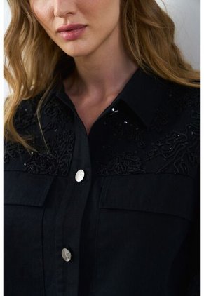Chaqueta Cropped Holgada Para Mujer Tritón Chaqueta Cropped Holgada Para Mujer Tritón Negro XXXL VÉLEZ