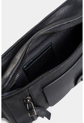 Riñonera Casual  Tacubade Cuero Vintage Negro Riñonera Casual  Tacubade Cuero Vintage Negro VÉLEZ