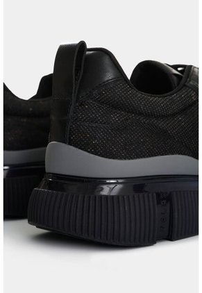 Tenis De Cuero Liso Y Textil Para Hombre Scrap Tenis De Cuero Liso Y Textil Para Hombre Scrap Negro 44 VÉLEZ