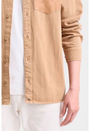 Sobrecamisa Duna Manga Larga De Algodón Para Hombre Bolsillo En Cuero Sobrecamisa Duna Manga Larga De Algodón Para Hombre Bolsillo En Cuero Kaky M VÉLEZ