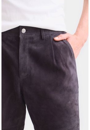 Pantalón Chino Cue De Gamuza River Para Hombre Silueta Holgada Pantalón Chino Cue De Gamuza River Para Hombre Silueta Holgada Gris Pistola 30 VÉLEZ