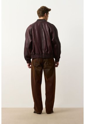 Chaqueta Bomber En Cuero Texturizado Para Hombre Calypso Chaqueta Bomber En Cuero Texturizado Para Hombre Calypso Vinotinto M VÉLEZ