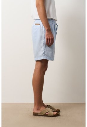 Bermuda En Lino Para Hombre Bélgica Bermuda En Lino Para Hombre Bélgica Azul Claro 34 VÉLEZ