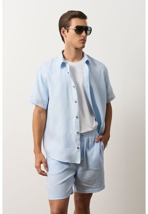 Bermuda En Lino Para Hombre Bélgica Bermuda En Lino Para Hombre Bélgica Azul Claro 34 VÉLEZ