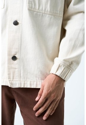 Sobrecamisa Modica Para Hombre Oversized Sobrecamisa Modica Para Hombre Oversized Crema XL VÉLEZ