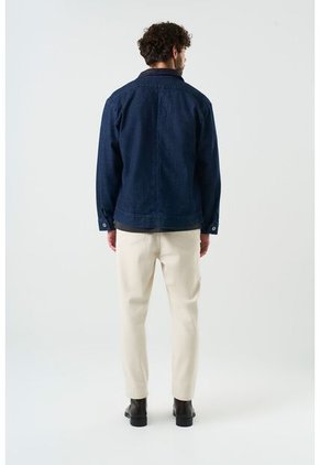 Chaqueta Lerna En Denim Y Cuero Para Hombre Silueta Trucker Chaqueta Lerna En Denim Y Cuero Para Hombre Silueta Trucker Azul Oscuro S VÉLEZ