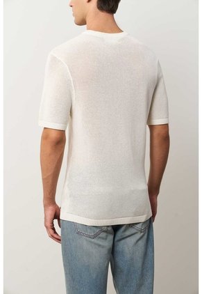 Camiseta Tejida Para Hombre Serrano Camiseta Tejida Para Hombre Serrano Crema M VÉLEZ