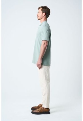 Polo Para Hombre Semi Fit Detalle Jacquard Polo Para Hombre Semi Fit Detalle Jacquard Agua Marina XL VÉLEZ
