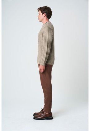Sweater Selva Tejido Para Hombre Cuello Bandeja Sweater Selva Tejido Para Hombre Cuello Bandeja Tabaco M VÉLEZ