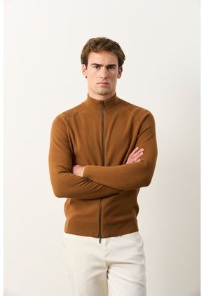 Sweater Misuri Tejido Para Hombre Cuello Alto Sweater Misuri Tejido Para Hombre Cuello Alto Tabaco L VÉLEZ