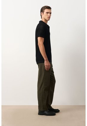 Polo Manga Corta Draco 2.0 Tejida Para Hombre Texturizada Polo Manga Corta Draco 2.0 Tejida Para Hombre Texturizada Negro S VÉLEZ