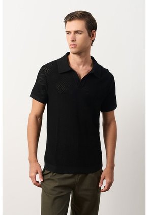 Polo Manga Corta Draco 2.0 Tejida Para Hombre Texturizada Polo Manga Corta Draco 2.0 Tejida Para Hombre Texturizada Negro S VÉLEZ