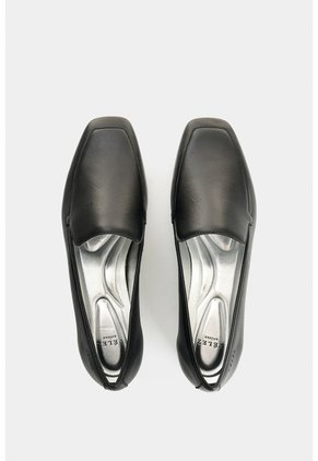 Mocasín En Cuero Para Mujer Ocaso Mocasín En Cuero Para Mujer Ocaso Negro 39 VÉLEZ