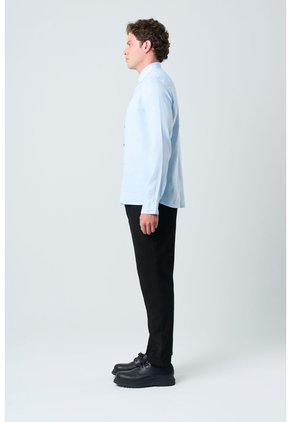 Camisa Manga Larga En Lino Para Hombre Silueta Semi Ajustada Camisa Manga Larga En Lino Para Hombre Silueta Semi Ajustada Azul Claro L VÉLEZ