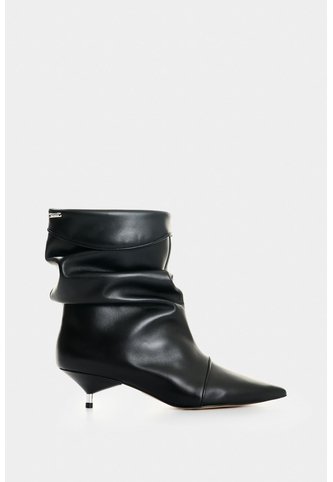 Botín Arizona En Cuero Para Mujer Botín Arizona En Cuero Para Mujer Negro 41 VÉLEZ Vélez