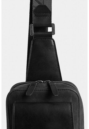 Manos Libres Lyra De Cuero Para Hombre Efecto Encerado Manos Libres Lyra De Cuero Para Hombre Efecto Encerado Negro VÉLEZ