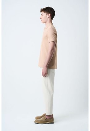 Polo Para Hombre Semi Fit Detalle Jacquard Polo Para Hombre Semi Fit Detalle Jacquard Arena S VÉLEZ