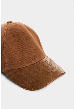 Gorra 6 Paneles En Dril Y Cuero Para Hombre Circe Gorra 6 Paneles En Dril Y Cuero Para Hombre Circe Miel M VÉLEZ