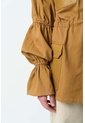 Chaqueta Fugaz Para Mujer Tipo Parka Chaqueta Fugaz Para Mujer Tipo Parka Miel M VÉLEZ de Vélez