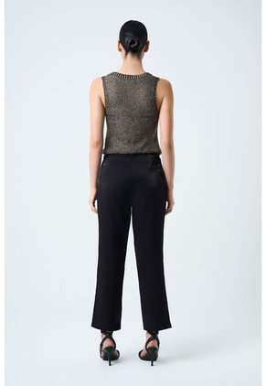 Pantalón Casiopea En Tejido Plano Para Mujer Efecto Brillo Pantalón Casiopea En Tejido Plano Para Mujer Efecto Brillo Negro 12 VÉLEZ