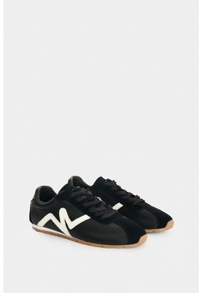 Tenis En Cuero Para Hombre Savanna Tenis En Cuero Para Hombre Savanna Negro 46 VÉLEZ
