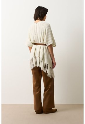 Cárdigan Tipo Poncho Tejido Para Mujer Quena Cárdigan Tipo Poncho Tejido Para Mujer Quena Crema L VÉLEZ