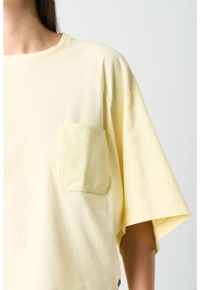 Camiseta Ópalo Para Mujer Manga Ranglan Camiseta Ópalo Para Mujer Manga Ranglan Amarillo L VÉLEZ