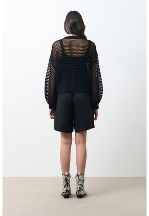 Sweater Tejido Taroa Para Mujer Semi Cropped Sweater Tejido Taroa Para Mujer Semi Cropped Negro XS VÉLEZ