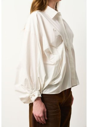 Camisa Tipo Globo Para Mujer Bila Camisa Tipo Globo Para Mujer Bila Crema M VÉLEZ