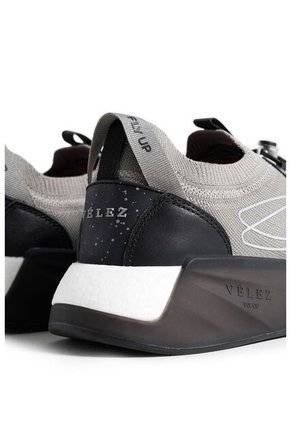 Tenis Fly Up Freedom 02 En Textil Y Cuero Para Hombre Silueta Urban Tenis Fly Up Freedom 02 En Textil Y Cuero Para Hombre Silueta Urban Negro 46 Vélez