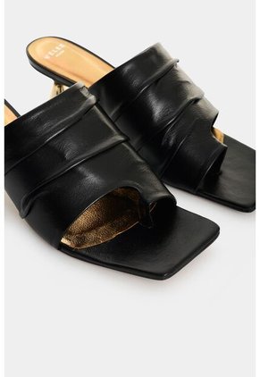 Sandalia Tacón En Cuero Para Mujer Xinca Sandalia Tacón En Cuero Para Mujer Xinca Negro 34 VÉLEZ
