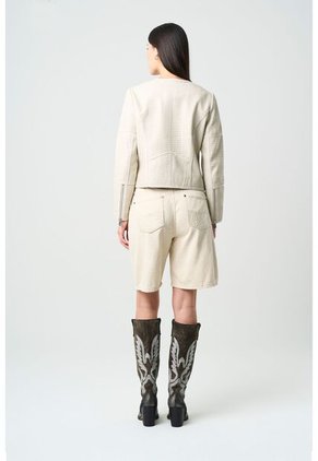 Chaqueta De Cuero Tejido Para Mujer Woven Chaqueta De Cuero Tejido Para Mujer Woven Crema S VÉLEZ