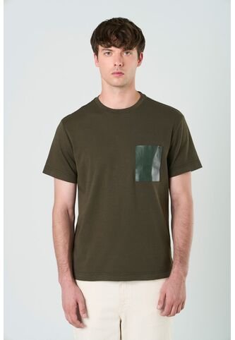 Camiseta En Algodón Para Hombre Bolsillo Cuero Camiseta En Algodón Para Hombre Bolsillo Cuero Verde Oliva S VÉLEZ Vélez