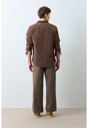 Sobrecamisa Alcor Manga Larga Para Hombre Semi Fitted Sobrecamisa Alcor Manga Larga Para Hombre Semi Fitted Cafe XL VÉLEZ