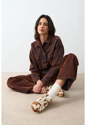 Chaqueta Oversized En Denim Gamuzado Para Mujer Bronce Chaqueta Oversized En Denim Gamuzado Para Mujer Bronce Bronce L VÉLEZ