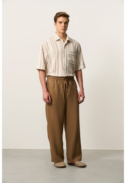 Pantalón Relaxed Fit Para Hombre Elon Pantalón Relaxed Fit Para Hombre Elon Tabaco 38 VÉLEZ