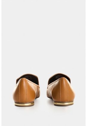 Mocasín En Cuero Para Mujer Ocaso Mocasín En Cuero Para Mujer Ocaso Miel 40 VÉLEZ