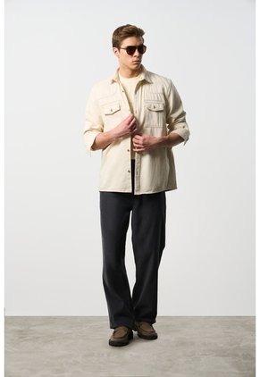 Pantalón Semi Holgado Para Hombre Ivy Pantalón Semi Holgado Para Hombre Ivy Gris Pistola 36 VÉLEZ