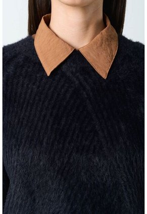 Sweater Liora Para Mujer Acanalado Asimétrico Sweater Liora Para Mujer Acanalado Asimétrico Negro M VÉLEZ
