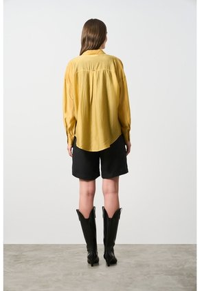 Camisa Manga Larga Para Mujer Pearl Camisa Manga Larga Para Mujer Pearl Mostaza XS VÉLEZ