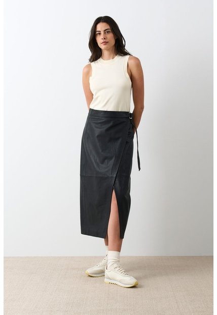 Falda Liora De Cuero Para Mujer Semi Ajustada Falda Liora De Cuero Para Mujer Semi Ajustada Negro 10 VÉLEZ